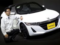 Honda và “canh bạc” mang tên Ryo Mokumoto