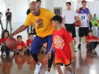 FrieslandCampina hợp tác với NBA mang bóng rổ đến cho trẻ em Đông Nam Á