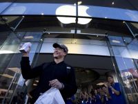 Doanh số iPhone ở Trung Quốc lần đầu tiên vượt Mỹ