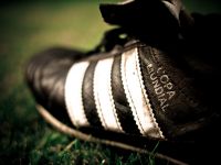 Nỗi buồn của Adidas