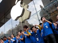 Những thương hiệu đắt giá nhất thế giới: Apple xưng vương