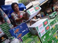 Kinh doanh bia: Ưu đãi cao, áp lực lớn