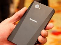 Tái định vị thương hiệu, Lenovo muốn đối mặt với Apple, Samsung