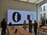 Cửa hàng Apple sẽ như thế nào dưới bàn tay của “phù thủy” Jony Ive?