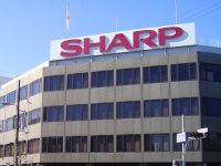 Tượng đài Sharp của Nhật Bản đang thoi thóp chờ chết?