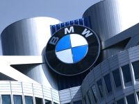 BMW vừa biến việc mua xe cũng dễ dàng như đi chợ
