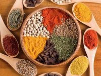 Hạt nêm: Đòn trực diện từ các “ông trùm”