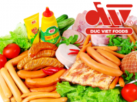 Xúc xích Đức Việt “bán mình” với giá 32 triệu USD?