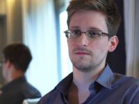Edward Snowden: Từ kẻ đào tẩu thành thương hiệu đình đám