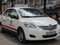 Vinasun đã làm gì để giữ thị phần trước sự bành trướng của Uber và Grab?