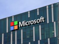 Microsoft và Windows: Thay đổi hay bị nhấn chìm?