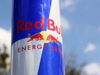 Anh em nhà Red Bull và tổ sư tiếp thị Mateschitz
