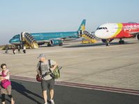 Những bất ngờ trong cuộc đua tỷ đô trên bầu trời Việt của Vietnam Airlines và Vietjet Air