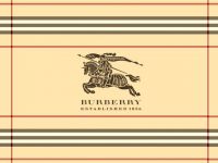 Điều gì khiến nhãn hiệu Burberry luôn tạo “cơn sốt”