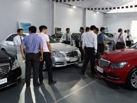 Thị trường xe hơi tháng 3: Hơn 800 xe được mua mỗi ngày
