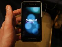 Thừa nhận thất bại, BlackBerry từ bỏ nền tảng BB10
