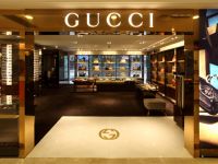 Từ bờ vực thẳm, Gucci trỗi dậy giữ ngôi vị thứ 2 toàn cầu