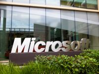 Microsoft trị giá 500 tỷ USD sau 17 năm