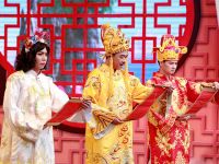 Không chỉ quảng cáo giữa giờ, năm nay các thương hiệu còn đi thẳng vào nội dung của Táo Quân!