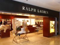 Không theo kịp thời thế, Ralph Lauren khốn đốn