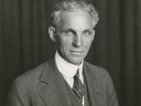 Henry Ford: Huyền thoại đi lên từ thất bại