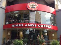 Bình dân hóa - Chiến lược phát triển của Highlands
