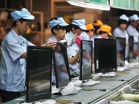 PMI Việt Nam xuống thấp nhất 14 tháng