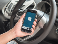 Uber sẵn sàng sửa đổi công nghệ để phù hợp với pháp luật mỗi nước