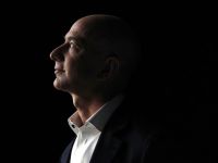 Jeff Bezos – gã doanh nhân thông minh nhất thế giới