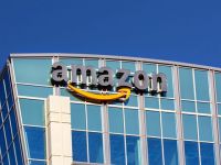 Những cột mốc phát triển của Amazon trong 22 năm