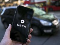 Uber đang cạnh tranh với ai trên toàn cầu