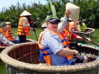 Ngành du lịch có thể đạt doanh thu 500.000 tỉ đồng trong năm 2017