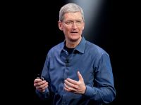 Làm ngược với Steve Jobs, Tim Cook giúp Apple thành công