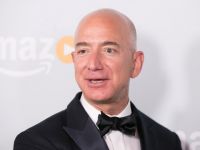8 sự thật bất ngờ về CEO Amazon Jeff Bezos