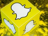 Snapchat - Thay đổi hay là chết?
