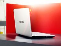 Toshiba bán mảng máy tính xách tay cho Asus