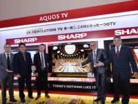 Sharp muốn tạo liên minh OLED Nhật Bản để cạnh tranh với Samsung, LG