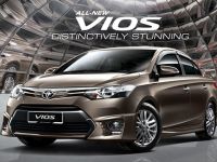 [Infographic] Top 10 ôtô bán chạy tháng 11: Innova thăng hoa, Fortuner vắng bóng
