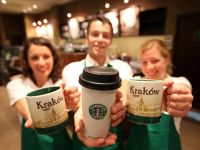 Starbucks tạo ra trải nghiệm khách hàng tốt nhất thế giới như thế nào?