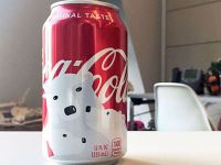 Bạn biết gì về thiết kế lon mới của Coca-Cola cho mùa đông năm nay?