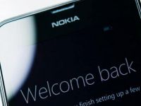 Ai phải lo lắng khi Nokia trở lại?