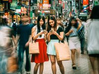 Xu hướng tăng chi tiêu của người tiêu dùng ASEAN