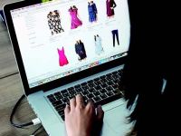 Tỉ lệ mua sắm online của người Việt tăng gấp 3 lần trong vòng một năm qua