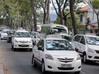 Grab, Uber xô đẩy Vinasun về tỉnh