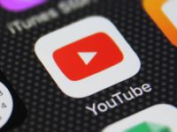 YouTube lần đầu tiên đứng đầu về doanh thu trên App Store