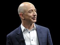 Bí quyết chăm sóc 100% khách hàng hài lòng từ CEO Amazon, Jeff Bezos
