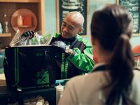 Grab âm thầm tung dịch vụ giao thức ăn tại TP.HCM, bắt đầu cho quy mô khu vực
