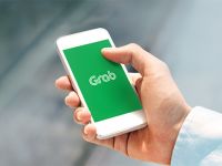 Sắp tới có thể đặt vé xem phim, mua sắm online trên Grab