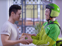 GrabFood và Daybreak hợp tác làm clip ăn hàng vui nhộn