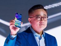 Samsung sắp tung smartphone có thể gập được
